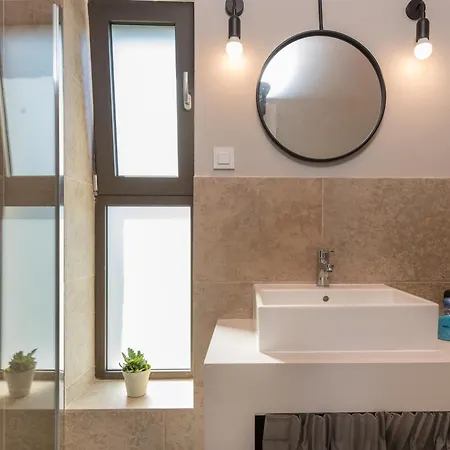 Astarte - Petra Elia Private With Pool *