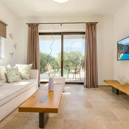 Villa Astarte - Petra Elia Private With Pool Planos (Zakynthos)
