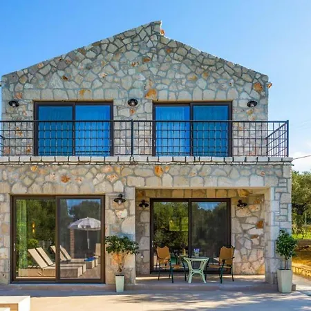 Astarte - Petra Elia Private With Pool Villa